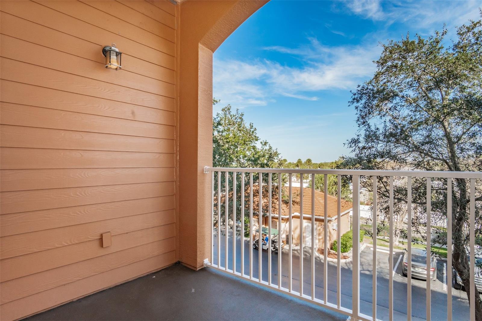 Image 17 of 30 For 5000 Culbreath Key Way 8206