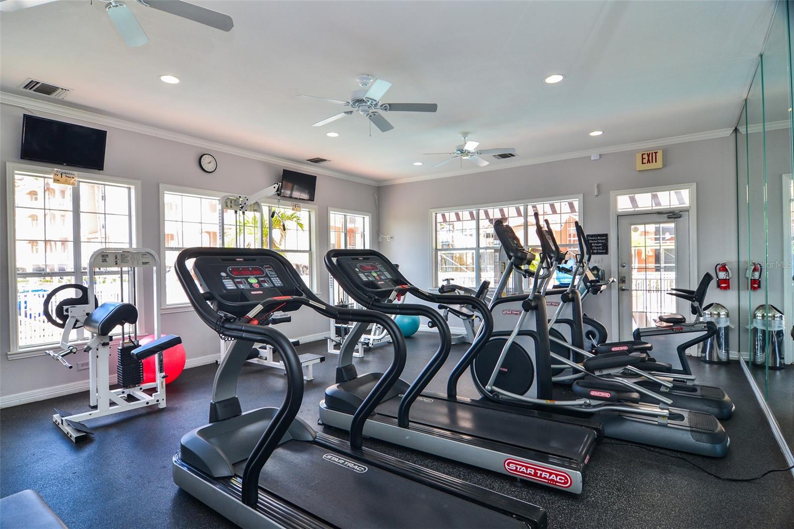 Image 26 of 30 For 5000 Culbreath Key Way 8206