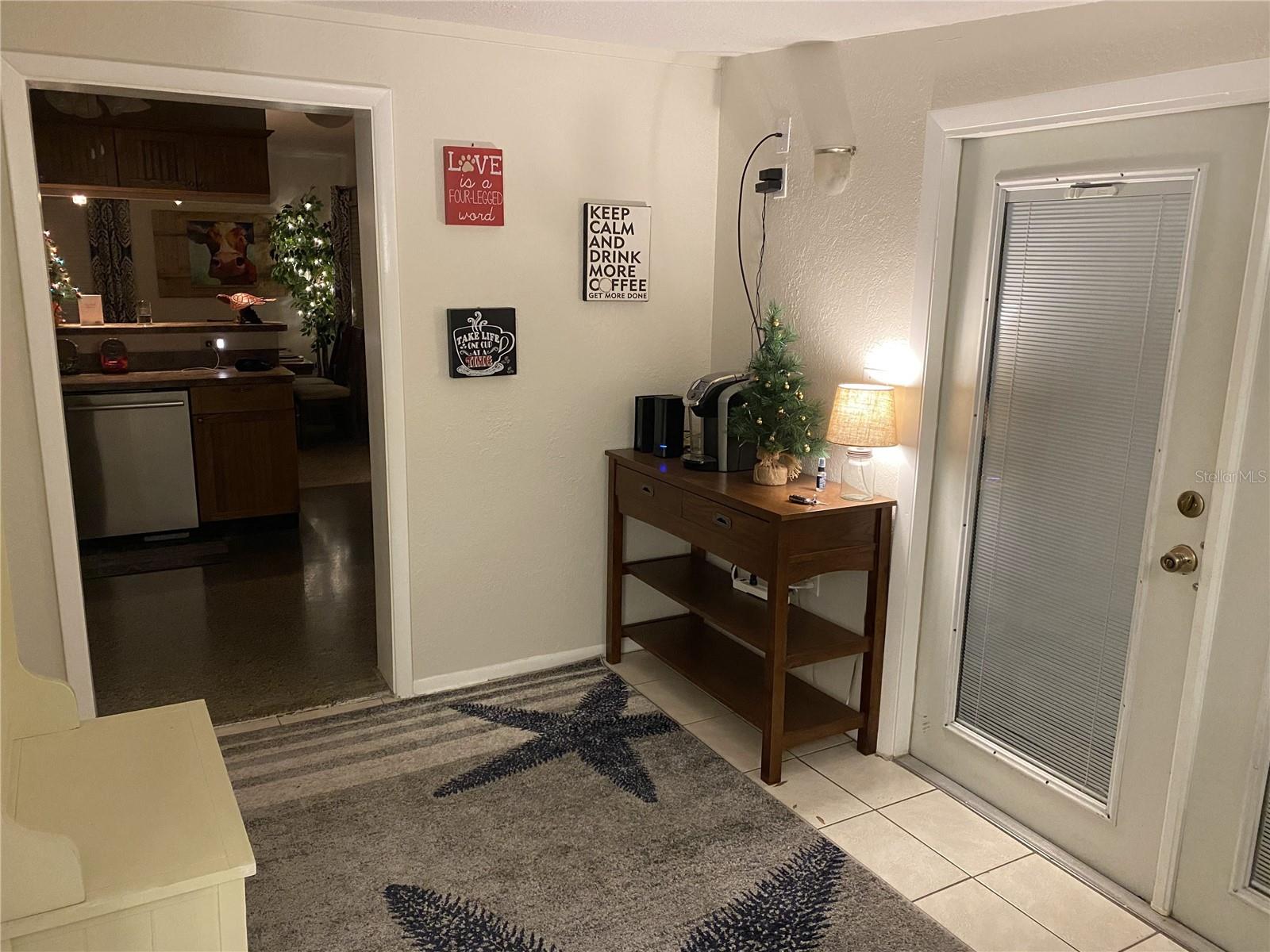 Image 10 of 20 For 6877 79th Avenue N