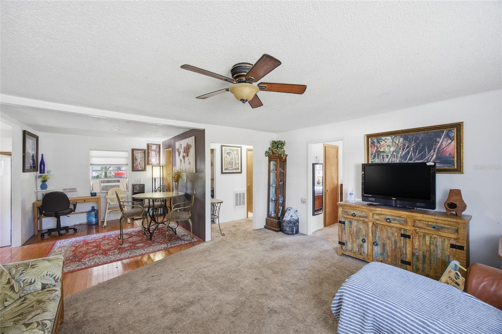 Listing photo id 7 for 1808 86th Street