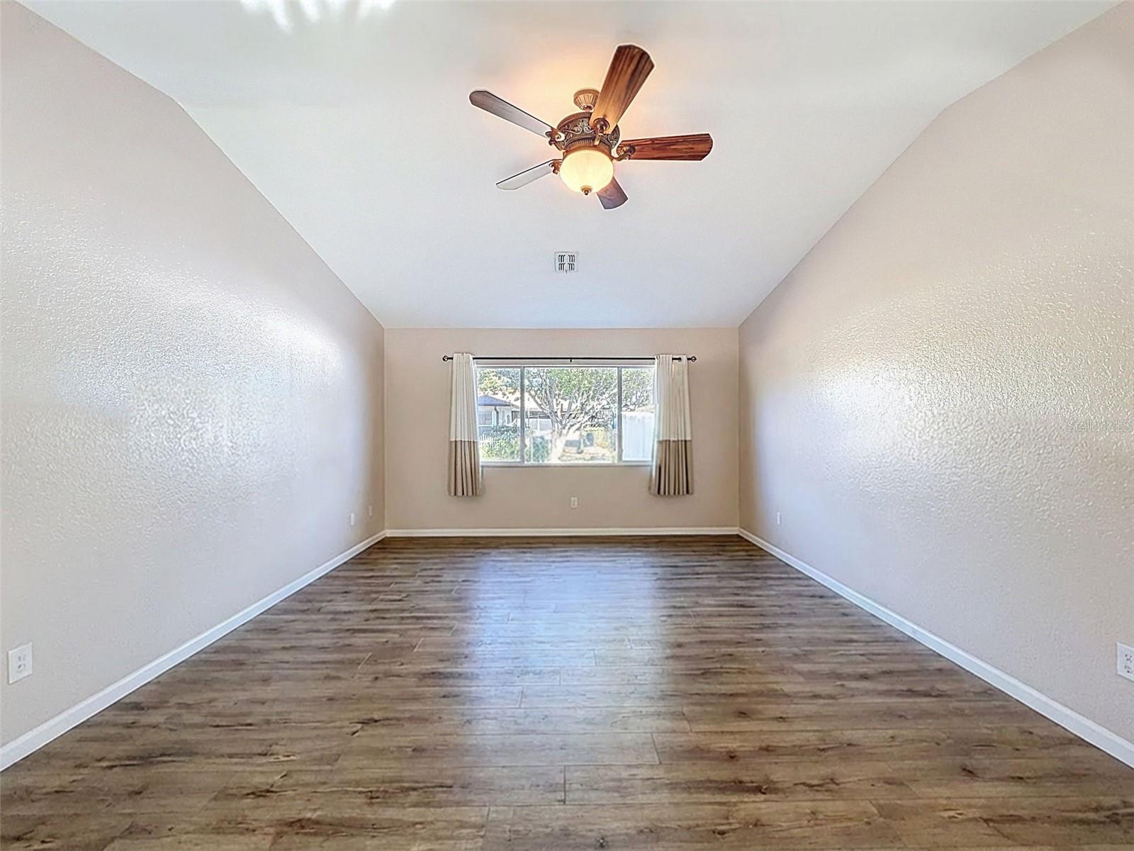 Image 36 of 44 For 5420 Fern Drive