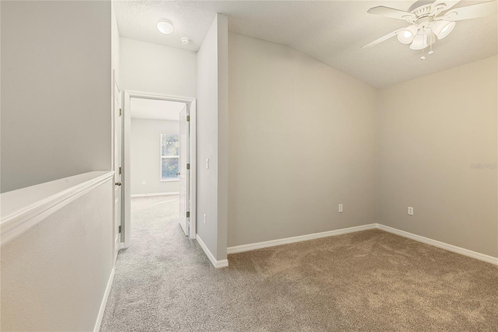 Image 27 of 40 For 1040 Sleepy Oak Drive