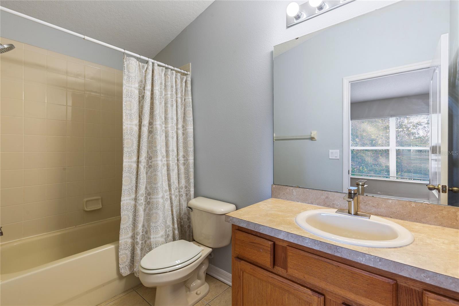 Image 37 of 40 For 1040 Sleepy Oak Drive