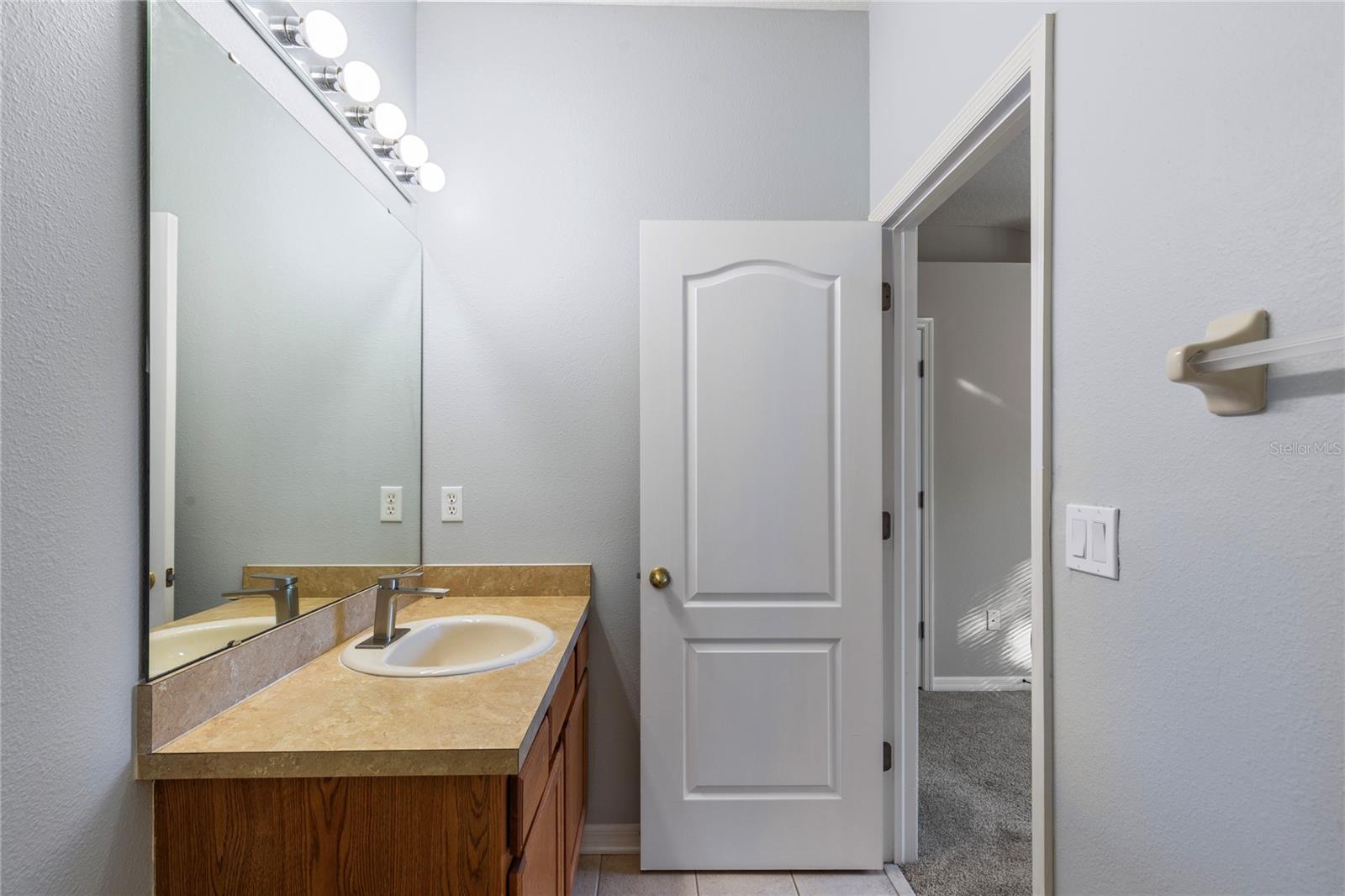 Image 38 of 40 For 1040 Sleepy Oak Drive