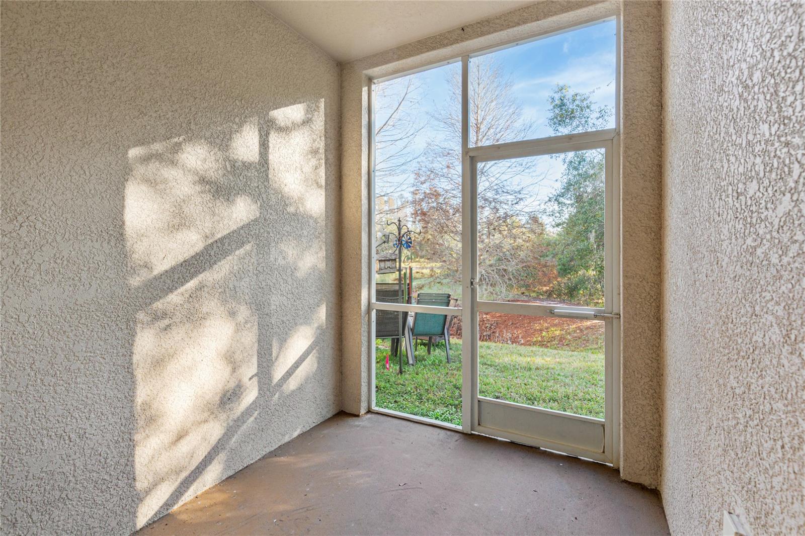 Image 5 of 40 For 1040 Sleepy Oak Drive