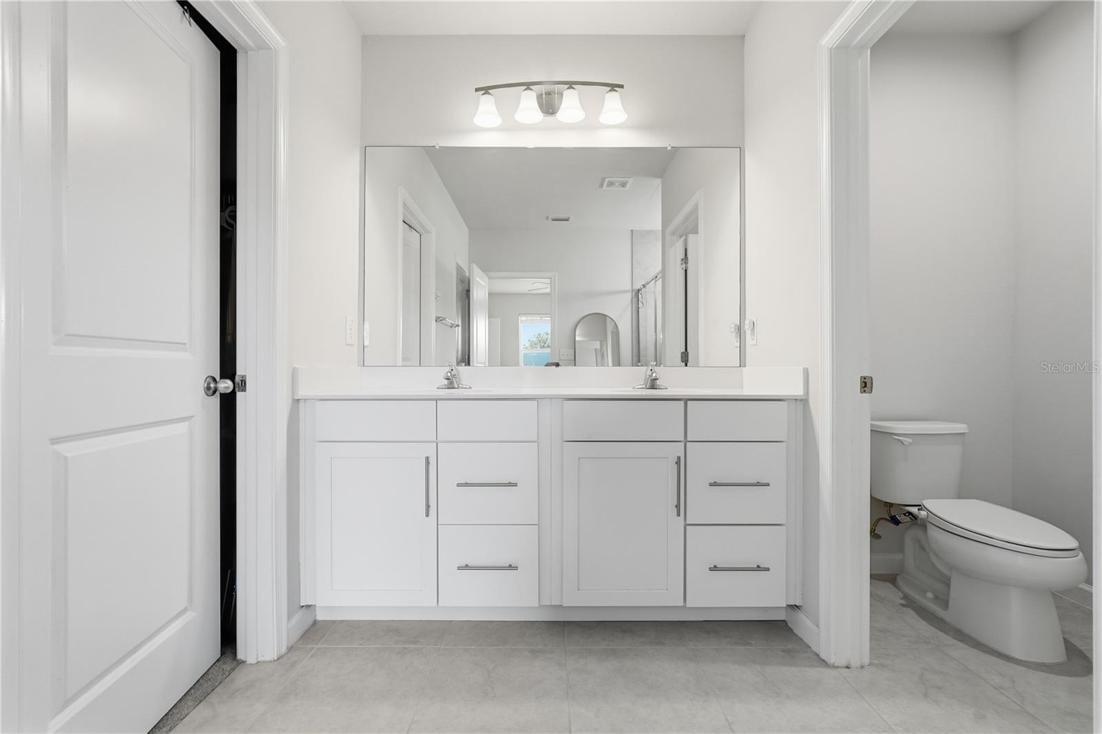 Image 16 of 35 For 8729 Prairie Creek Drive