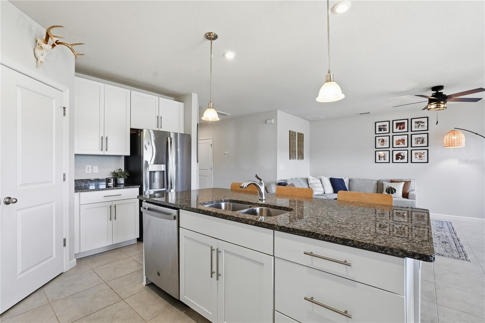 Image 8 of 35 For 8729 Prairie Creek Drive