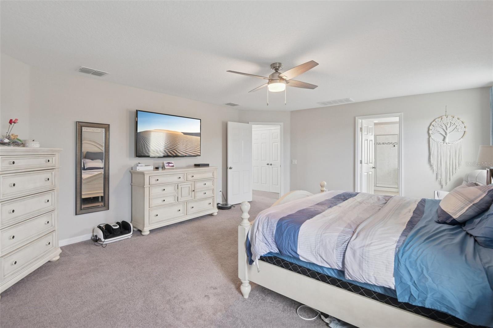 Image 18 of 40 For 6634 Dutton Drive