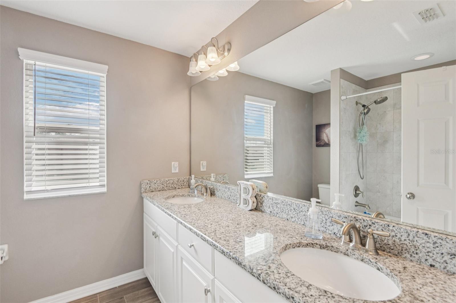 Image 24 of 40 For 6634 Dutton Drive