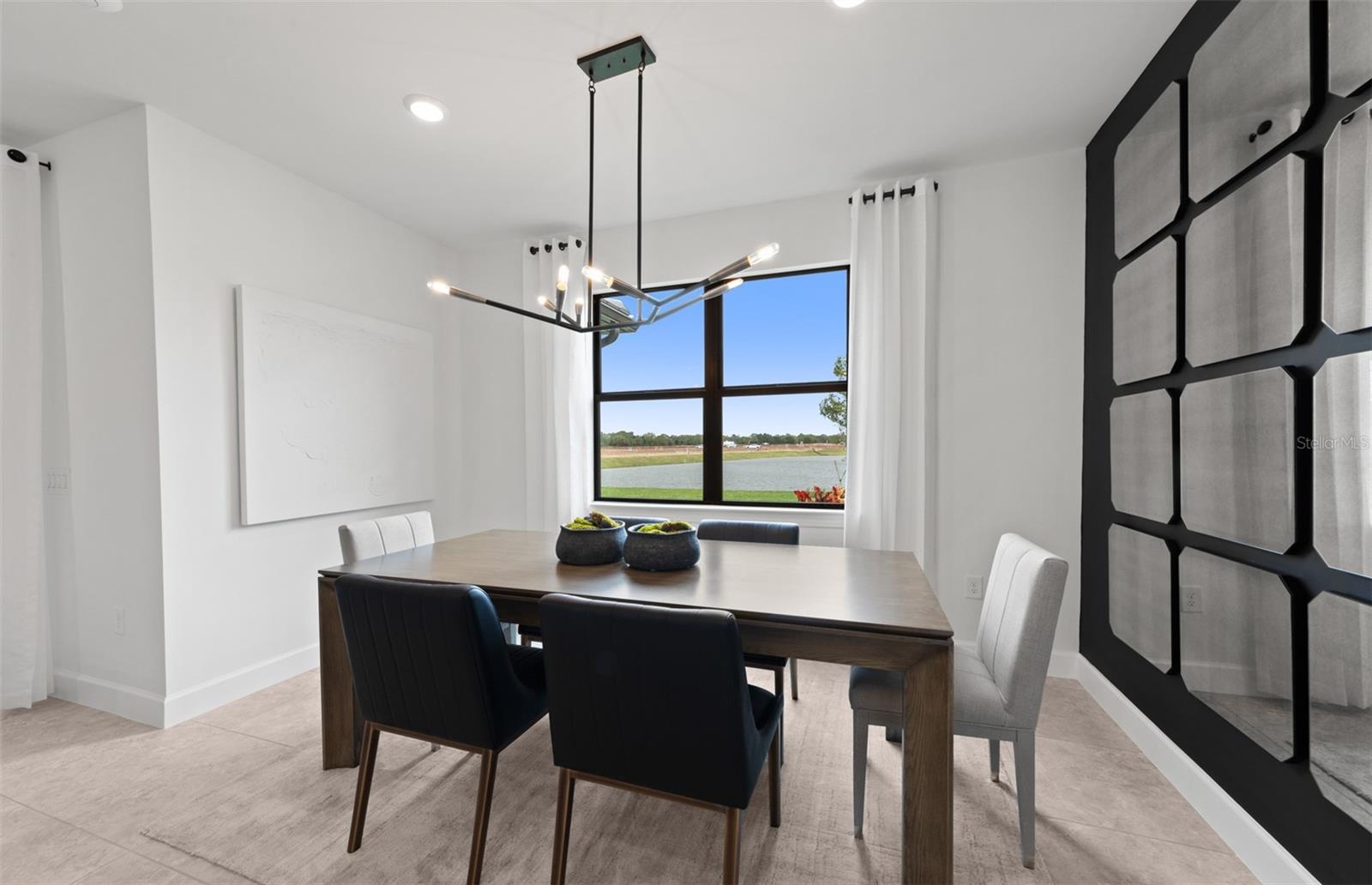 Image 10 of 26 For 802 Balleby Trail