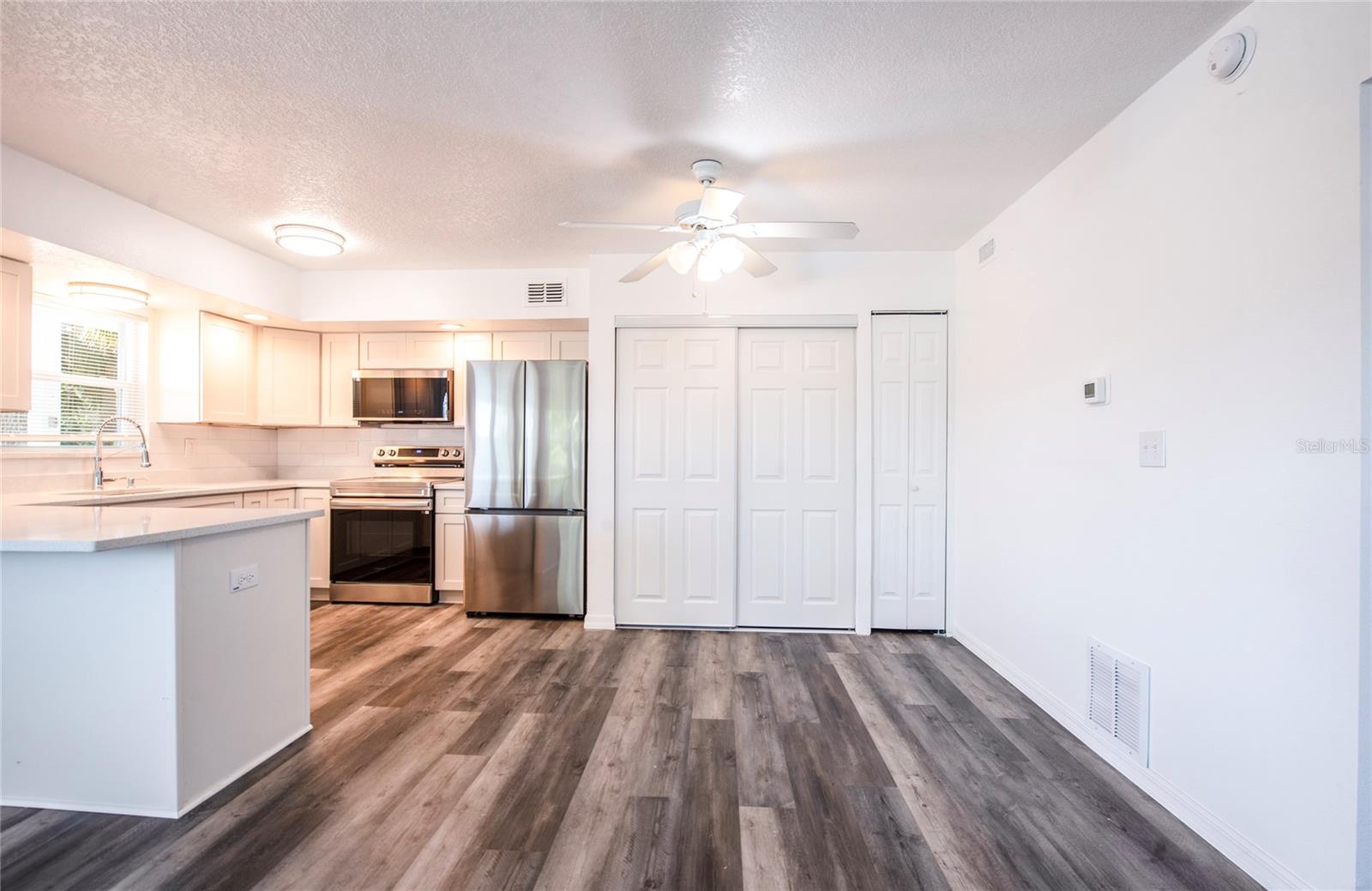 Image 42 of 65 For 717 Gulf Boulevard