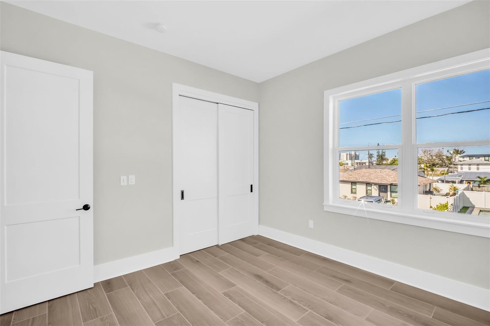 Image 19 of 61 For 187 145th Avenue E 4