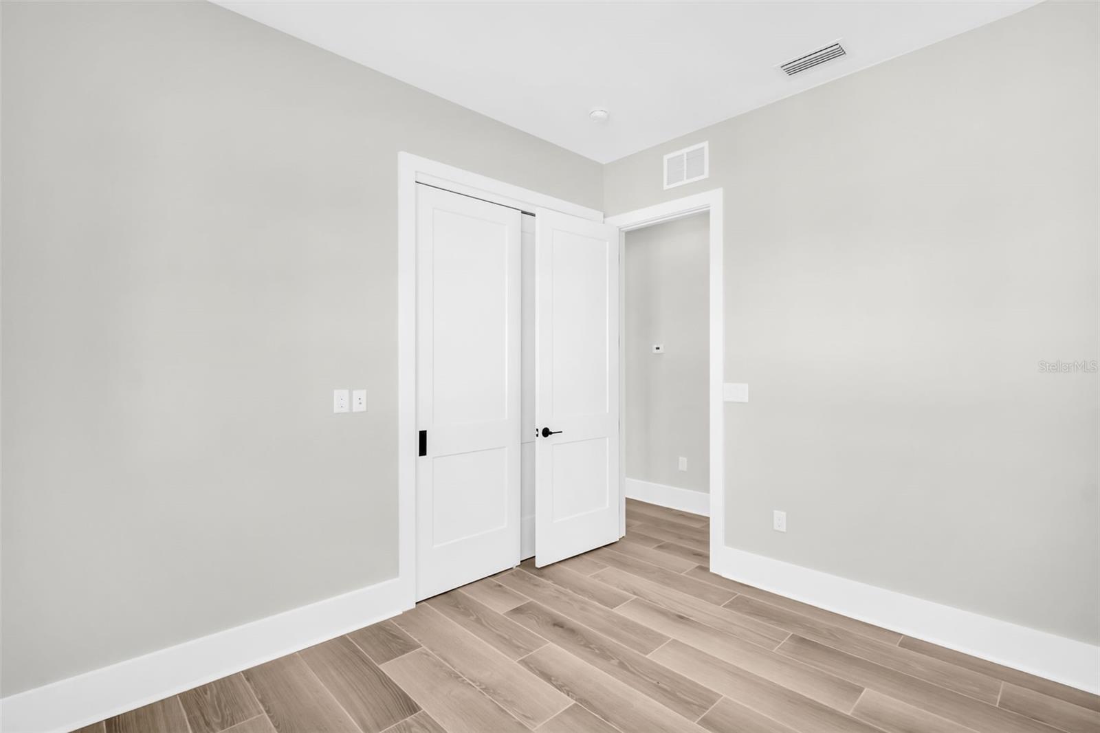 Image 26 of 61 For 187 145th Avenue E 4