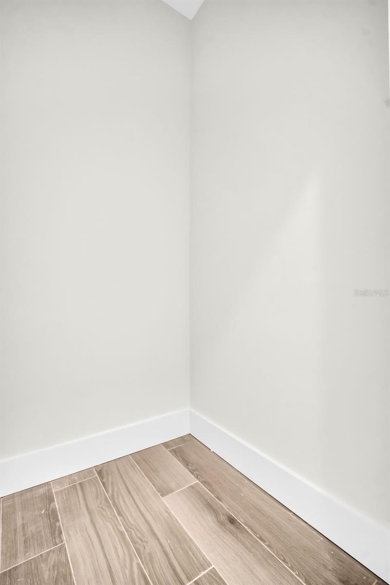 Image 51 of 61 For 187 145th Avenue E 4