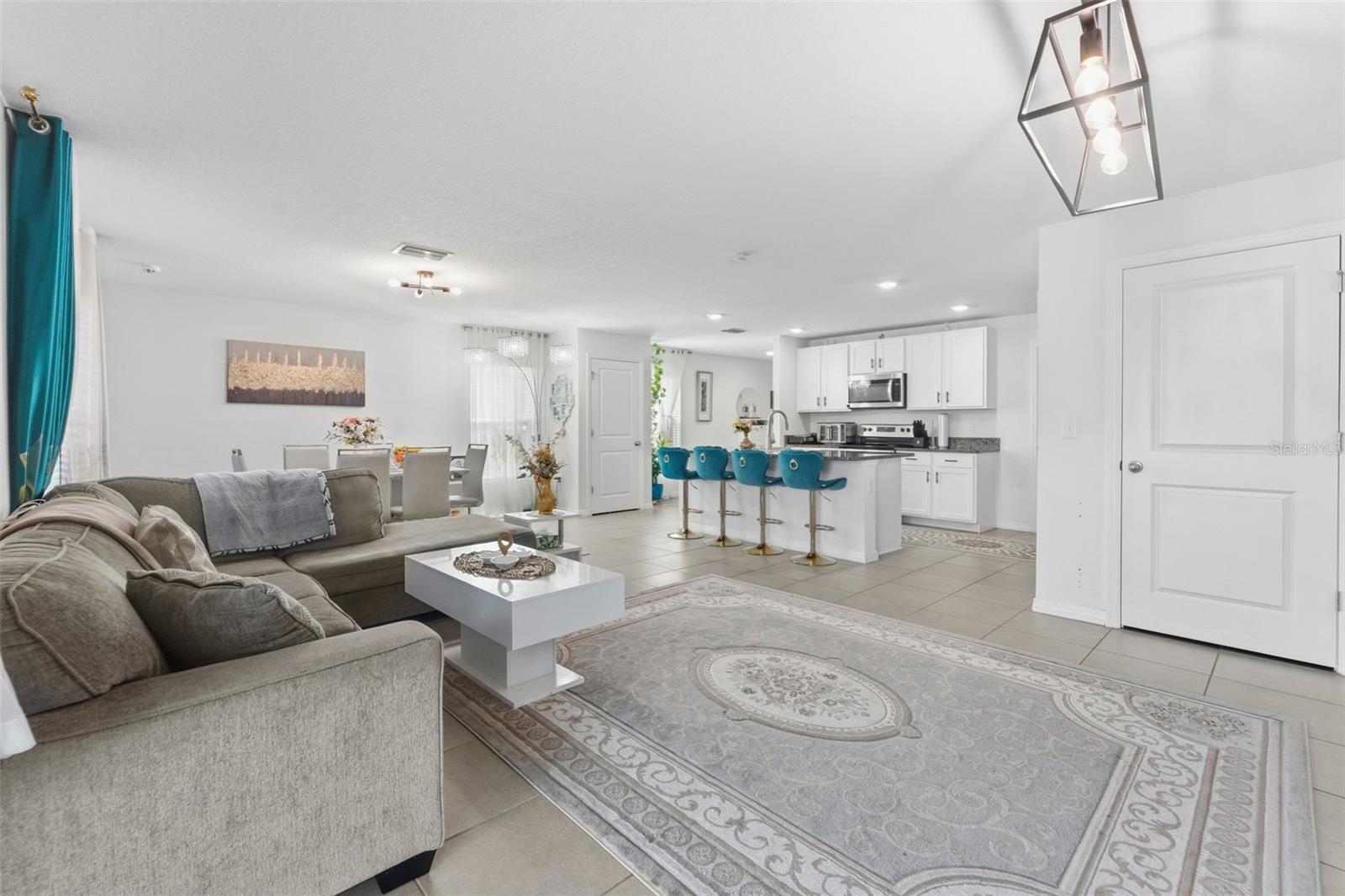 Image 17 of 49 For 11447 Stone Pine Street