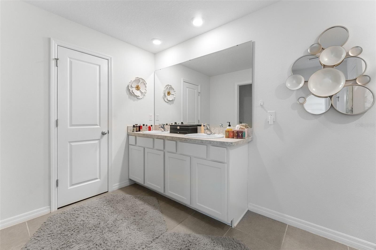 Image 23 of 49 For 11447 Stone Pine Street