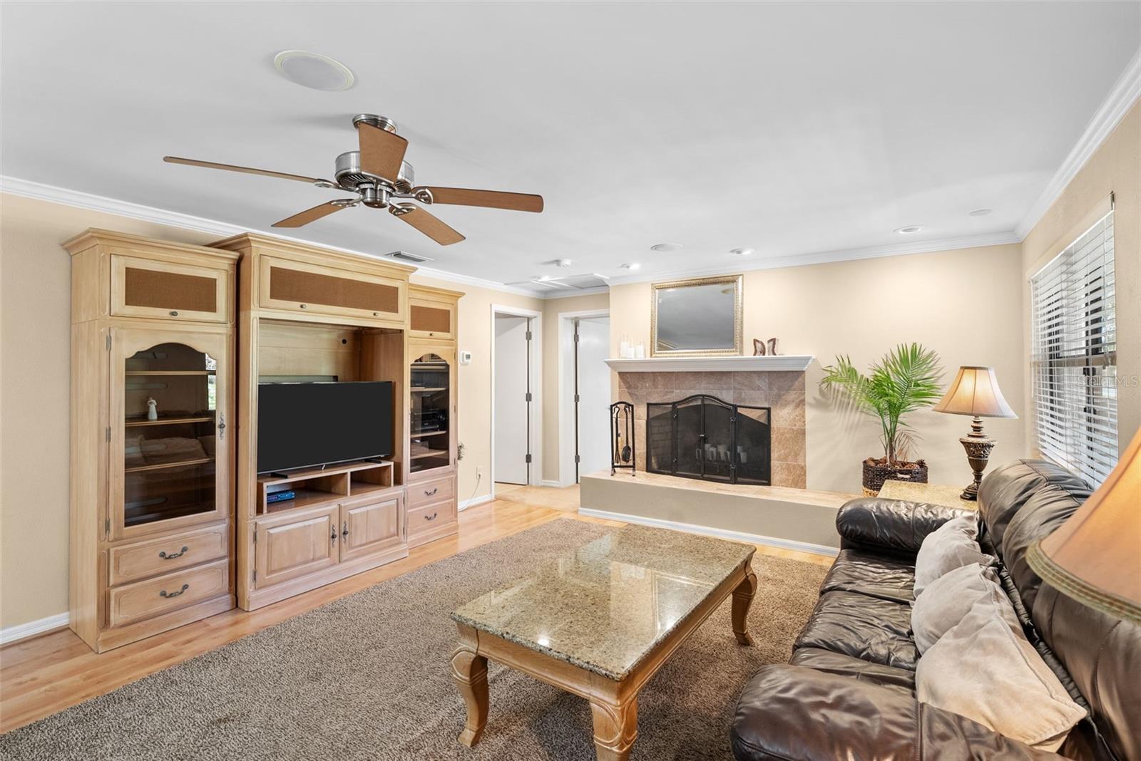 Image 16 of 57 For 2943 Whisper Lane N