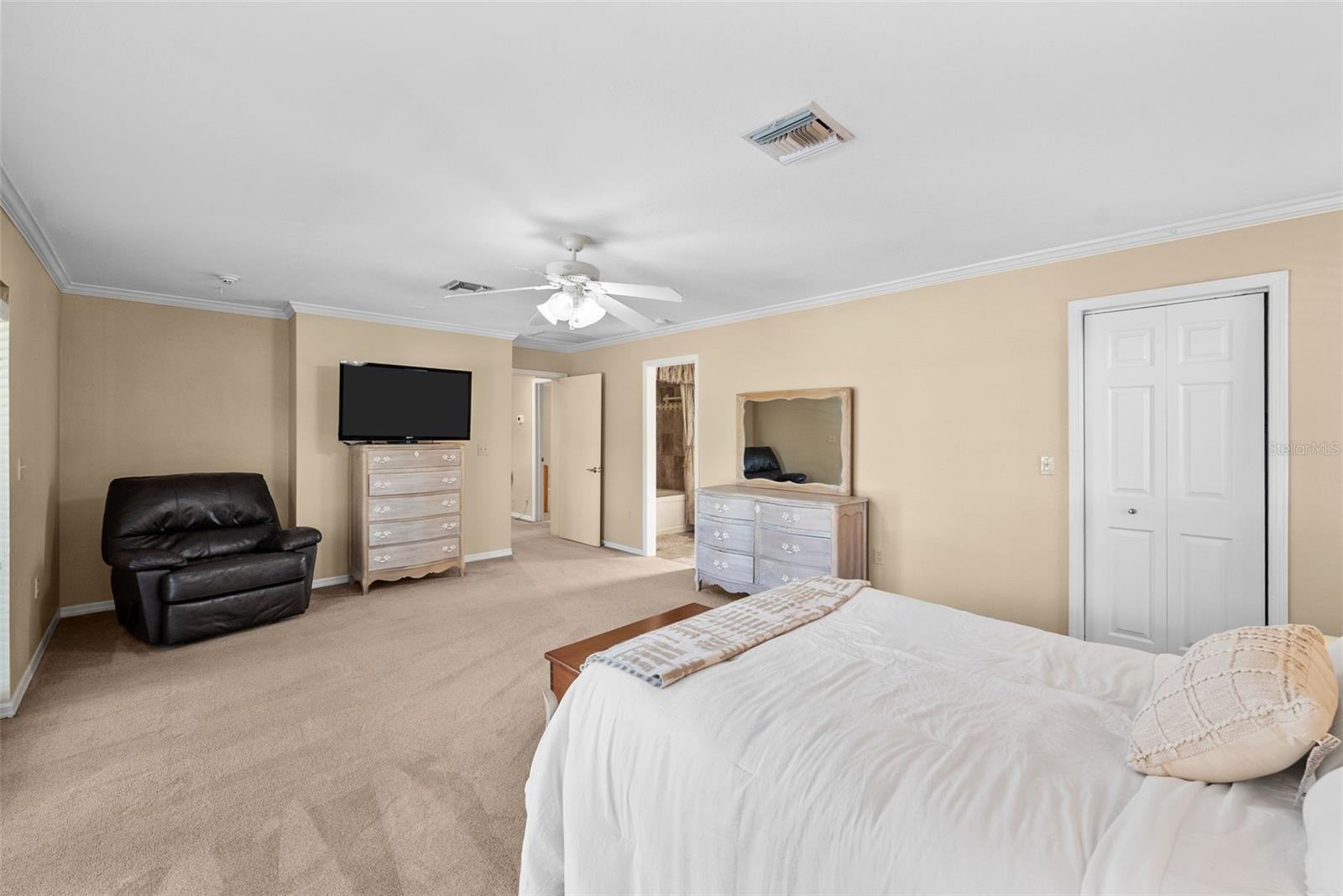 Image 32 of 57 For 2943 Whisper Lane N