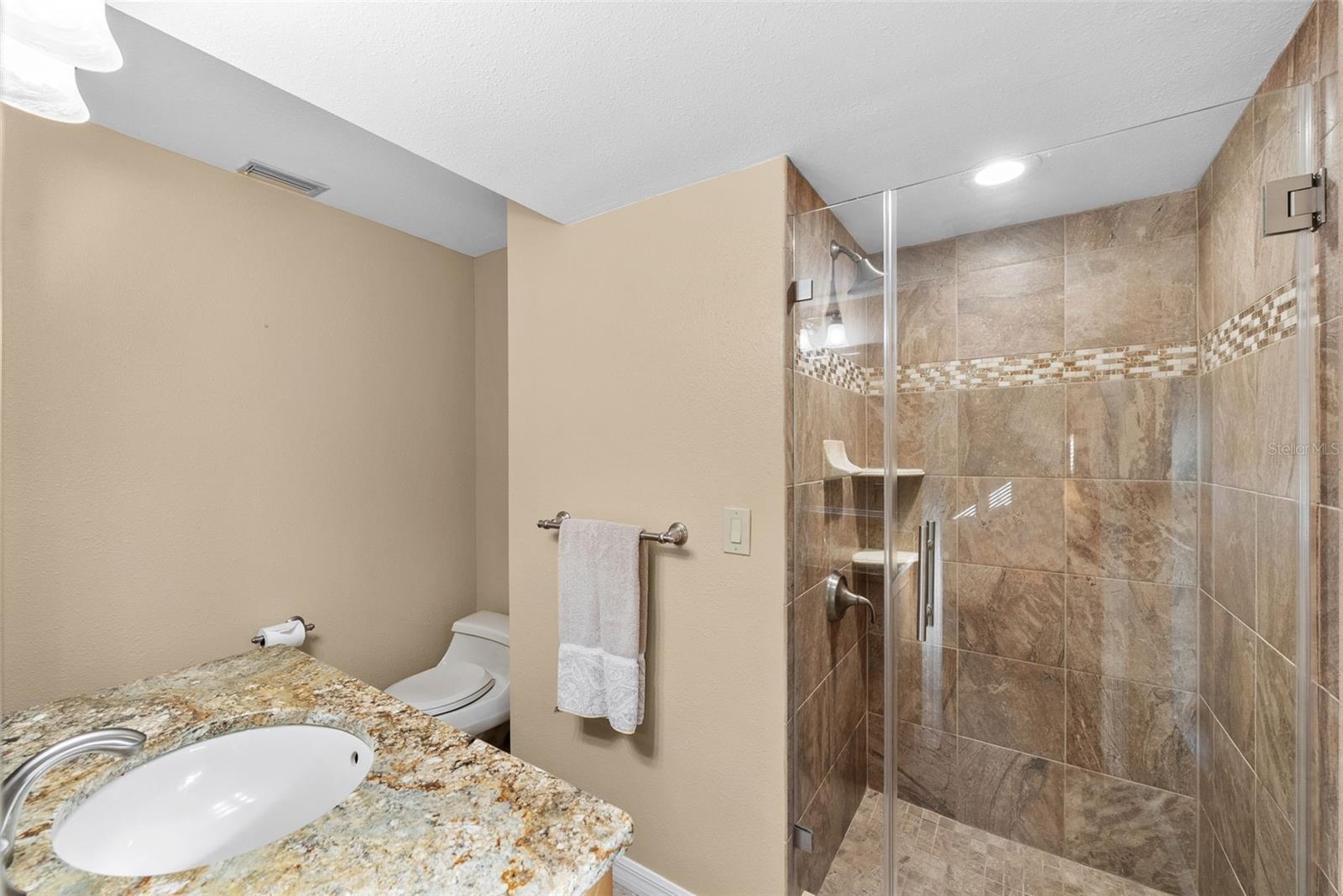 Image 39 of 57 For 2943 Whisper Lane N