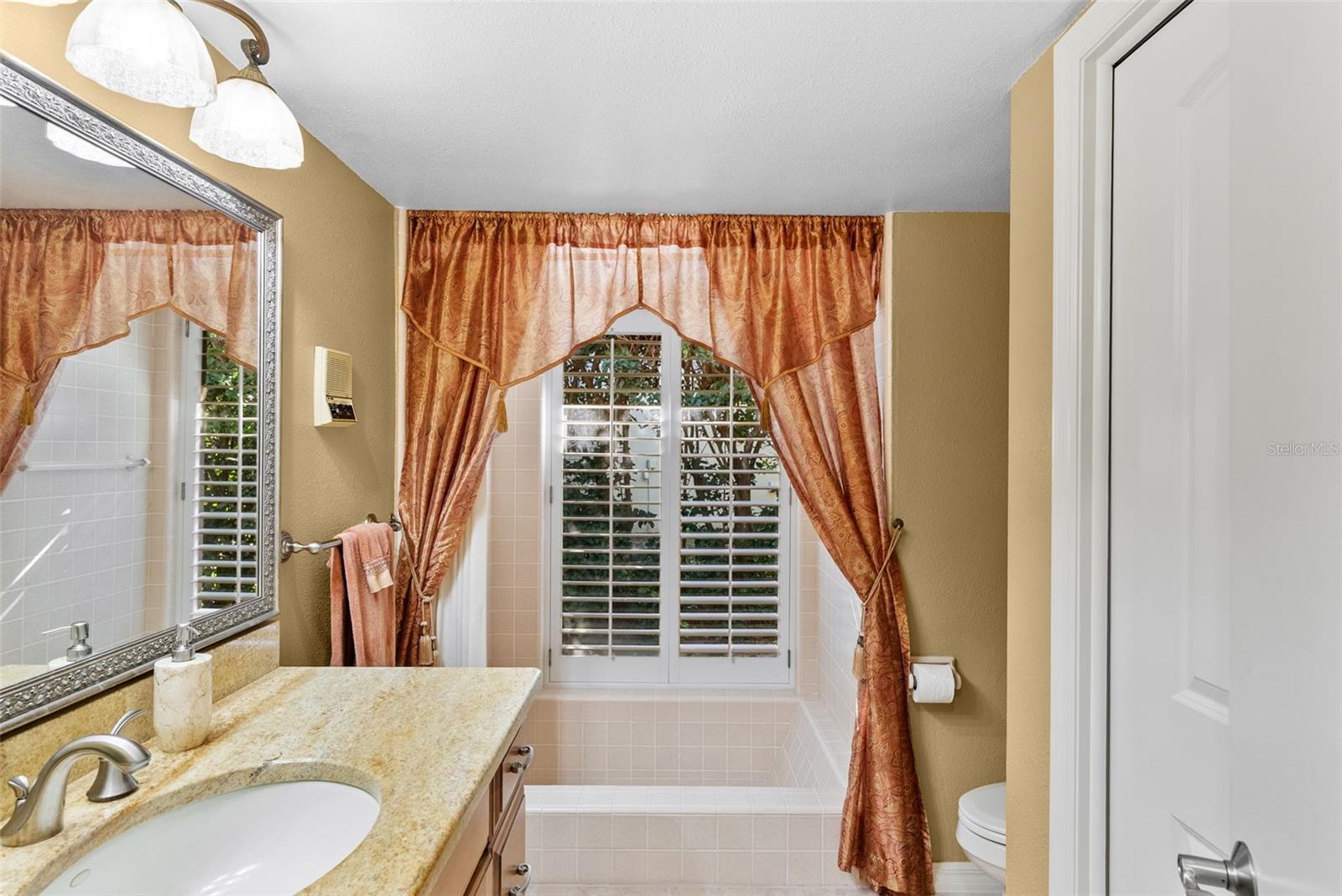 Image 40 of 57 For 2943 Whisper Lane N