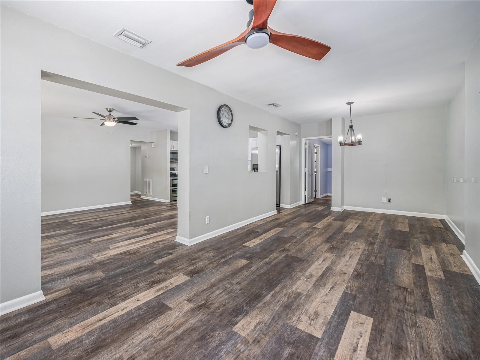 Image 12 of 48 For 4721 Iowa Avenue