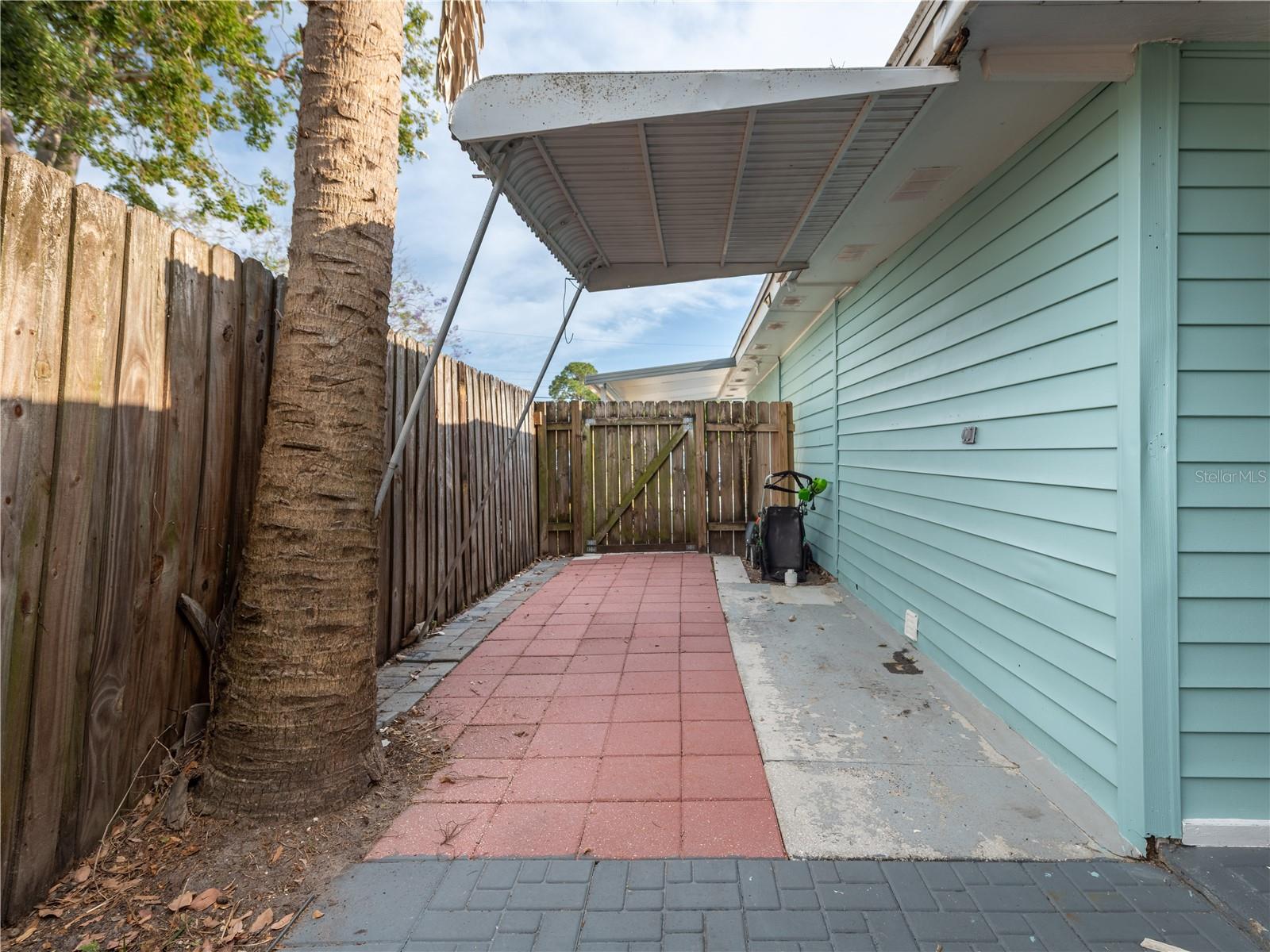 Image 34 of 48 For 4721 Iowa Avenue