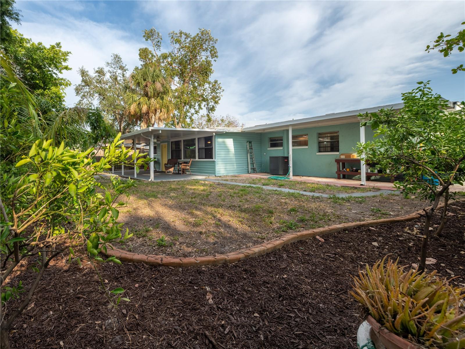 Image 38 of 48 For 4721 Iowa Avenue