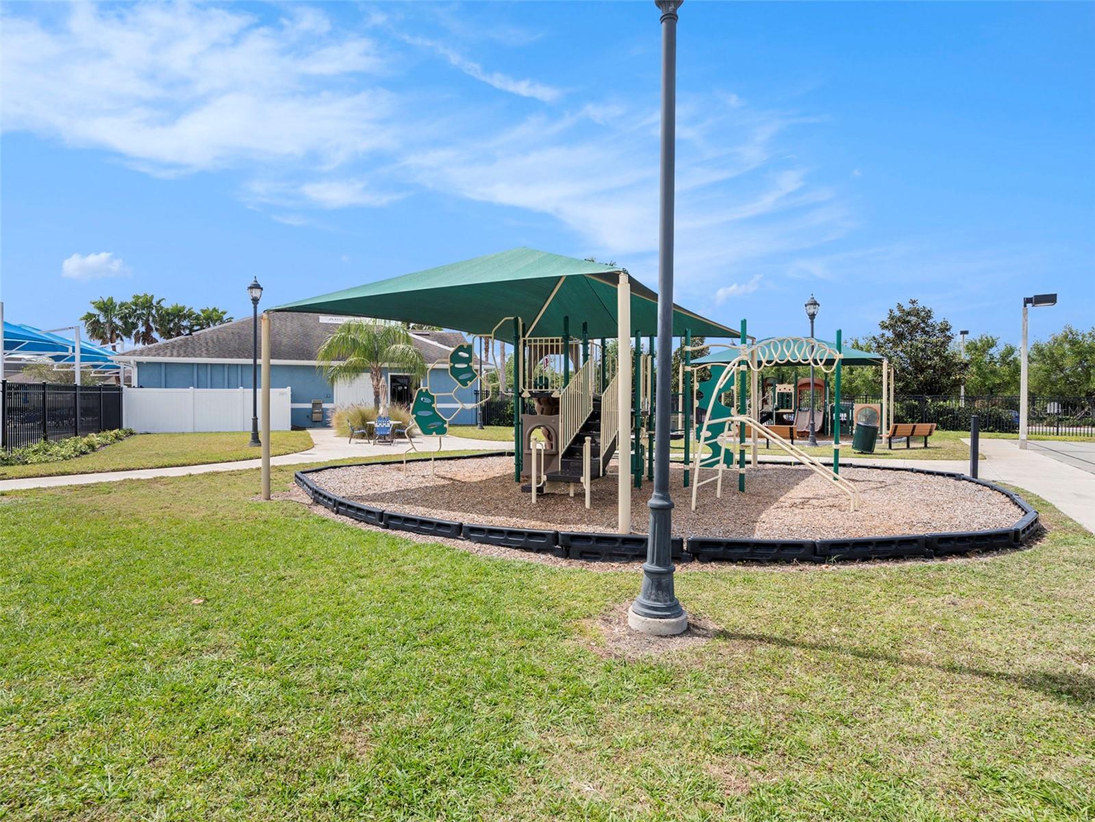 Image 19 of 20 For 7924 Carriage Pointe Drive