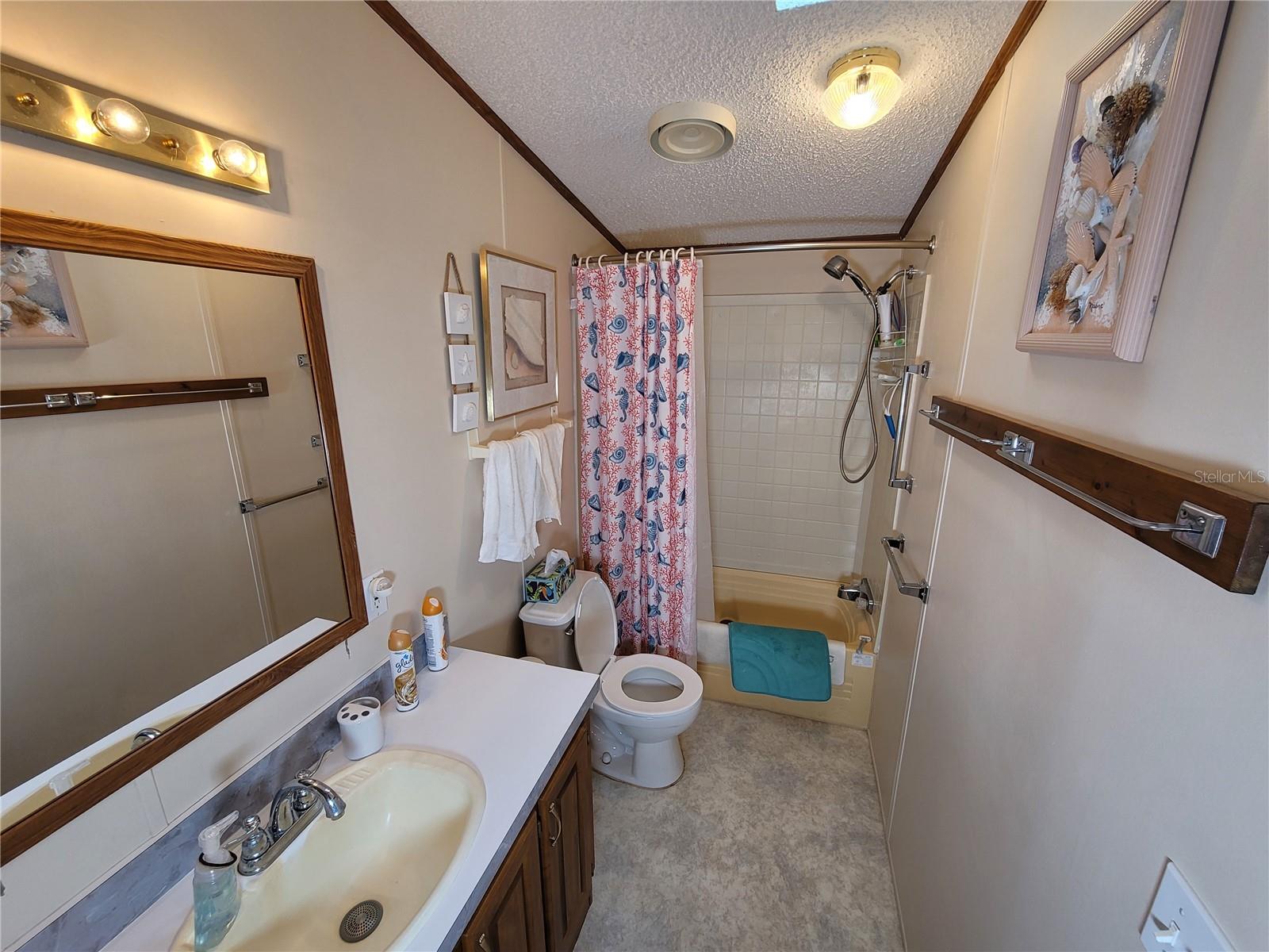 Image 32 of 54 For 37139 Pepper Drive