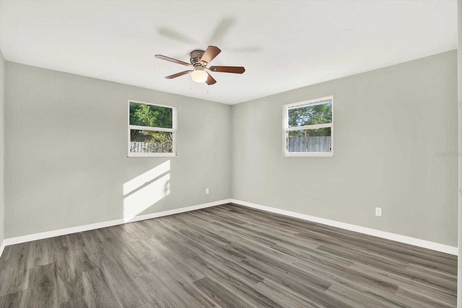 Image 12 of 33 For 8391 76th Avenue