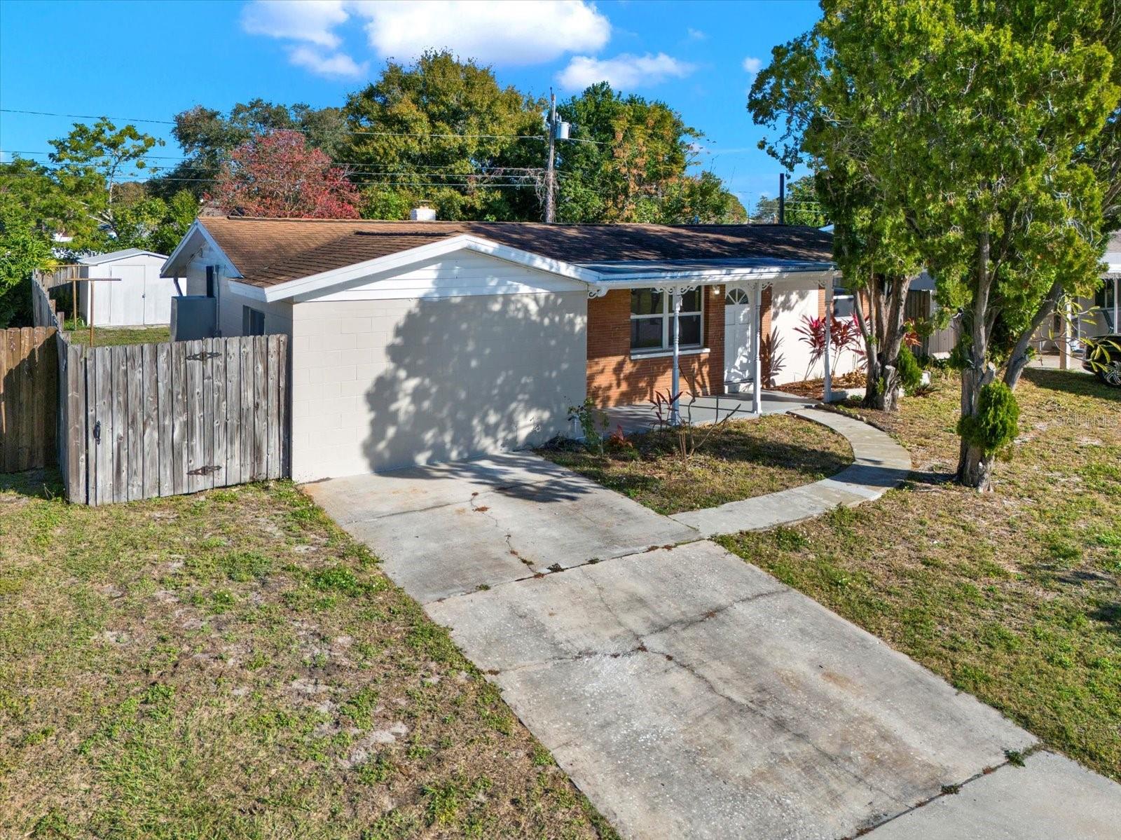 Image 25 of 33 For 8391 76th Avenue