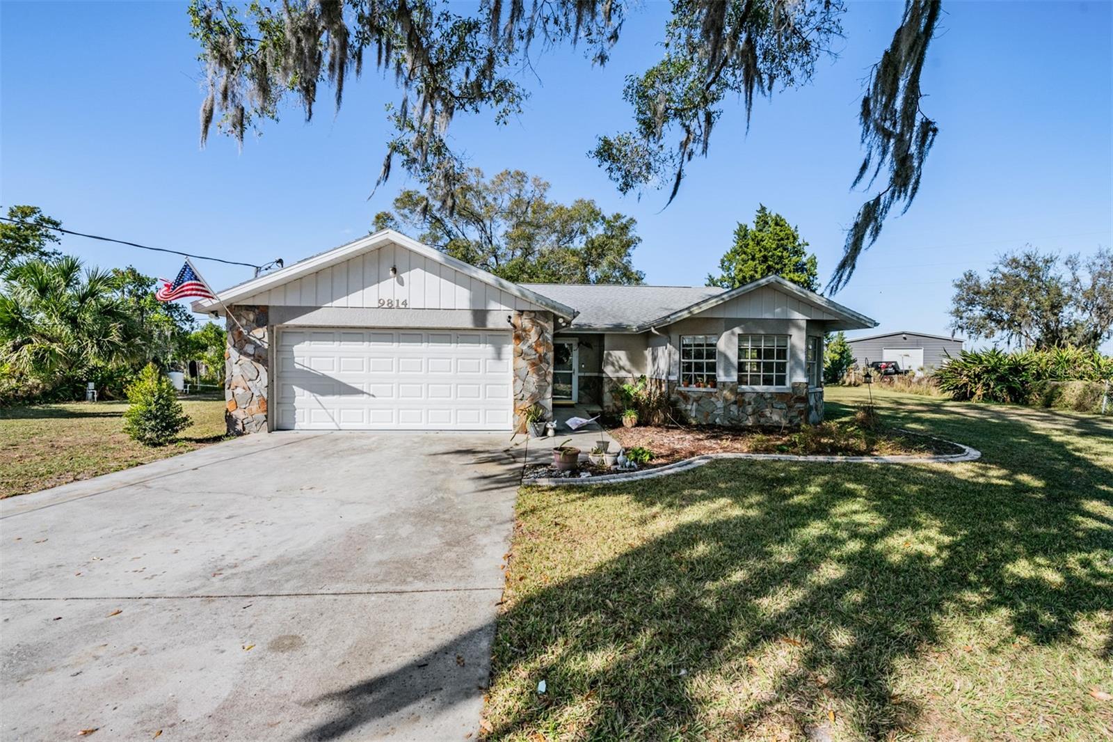 Details for 9814 Reylinda Avenue, THONOTOSASSA, FL 33592