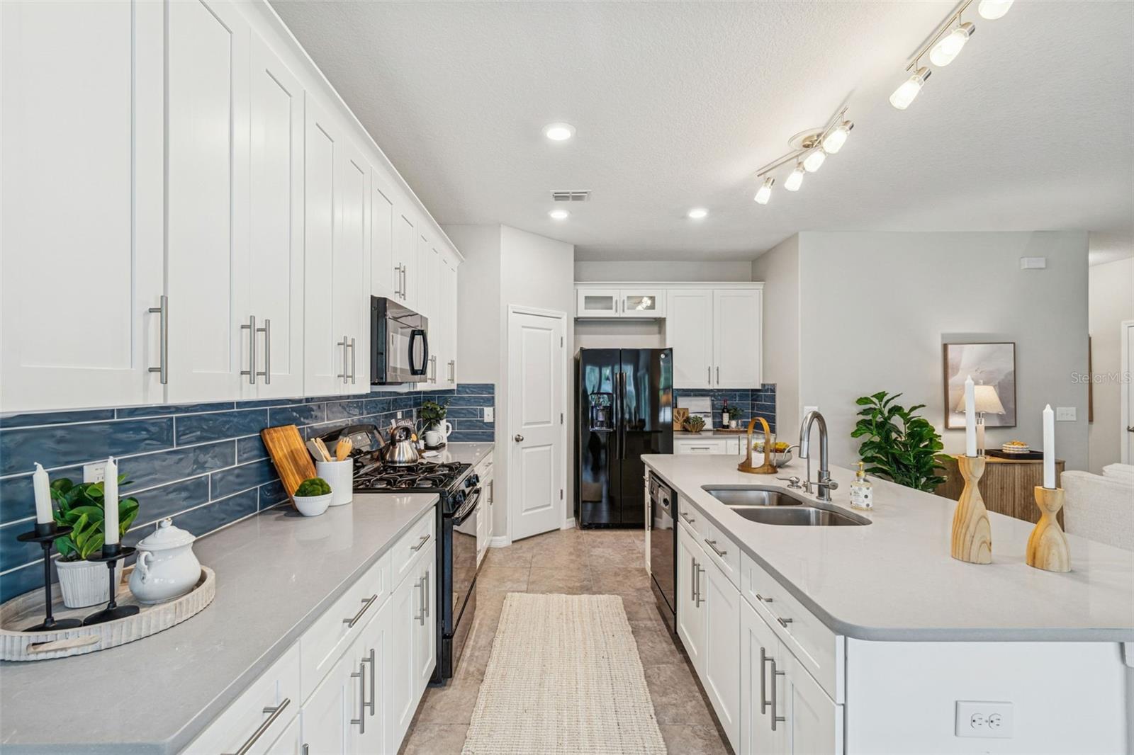 Image 19 of 93 For 21462 Wistful Yearn Drive