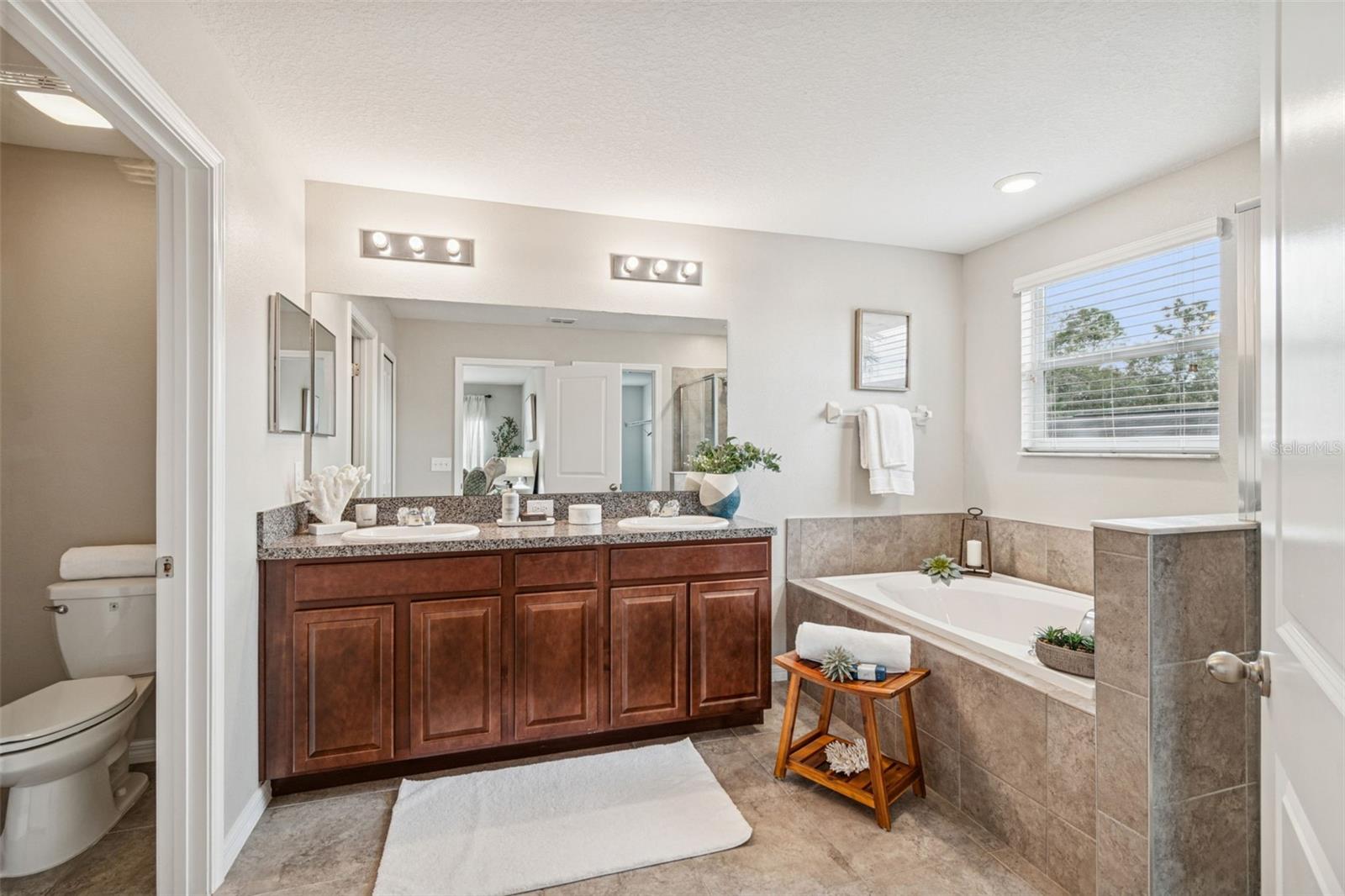 Image 42 of 93 For 21462 Wistful Yearn Drive