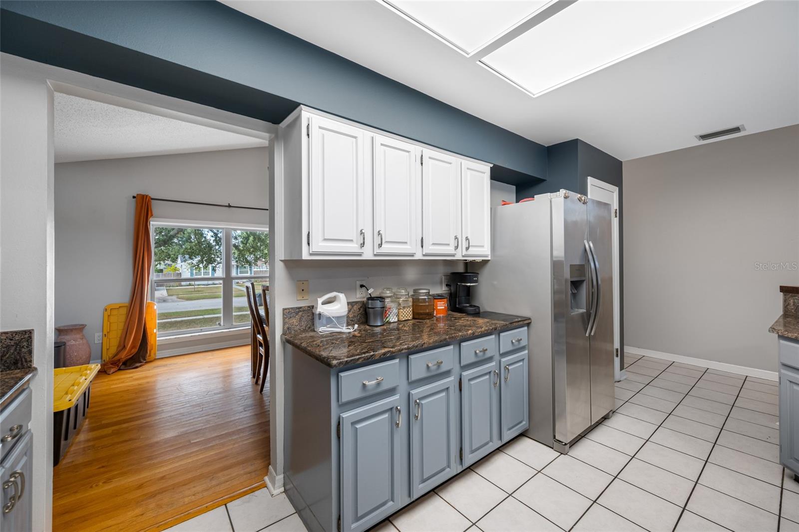 Image 16 of 75 For 756 61st Avenue Ne