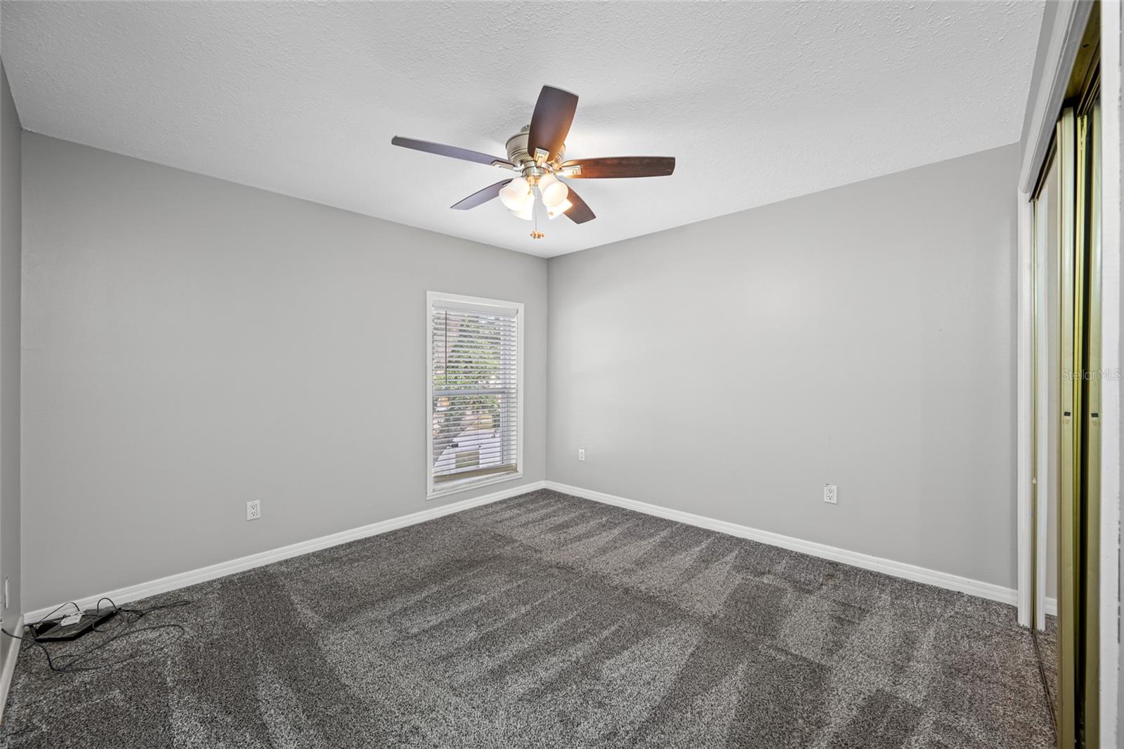 Image 34 of 75 For 756 61st Avenue Ne