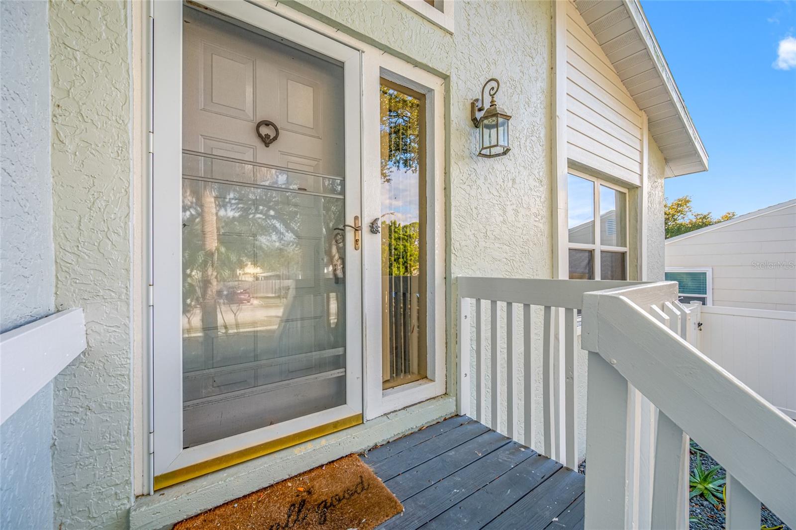 Image 4 of 75 For 756 61st Avenue Ne