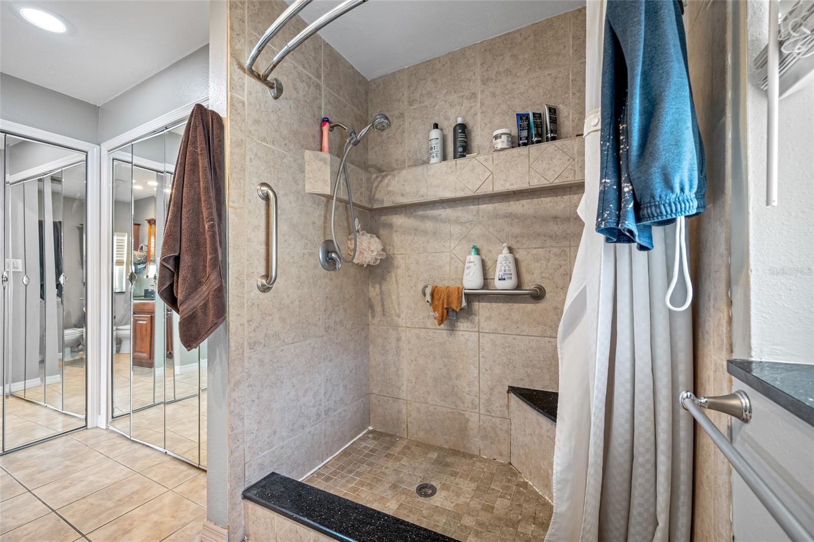 Image 47 of 75 For 756 61st Avenue Ne