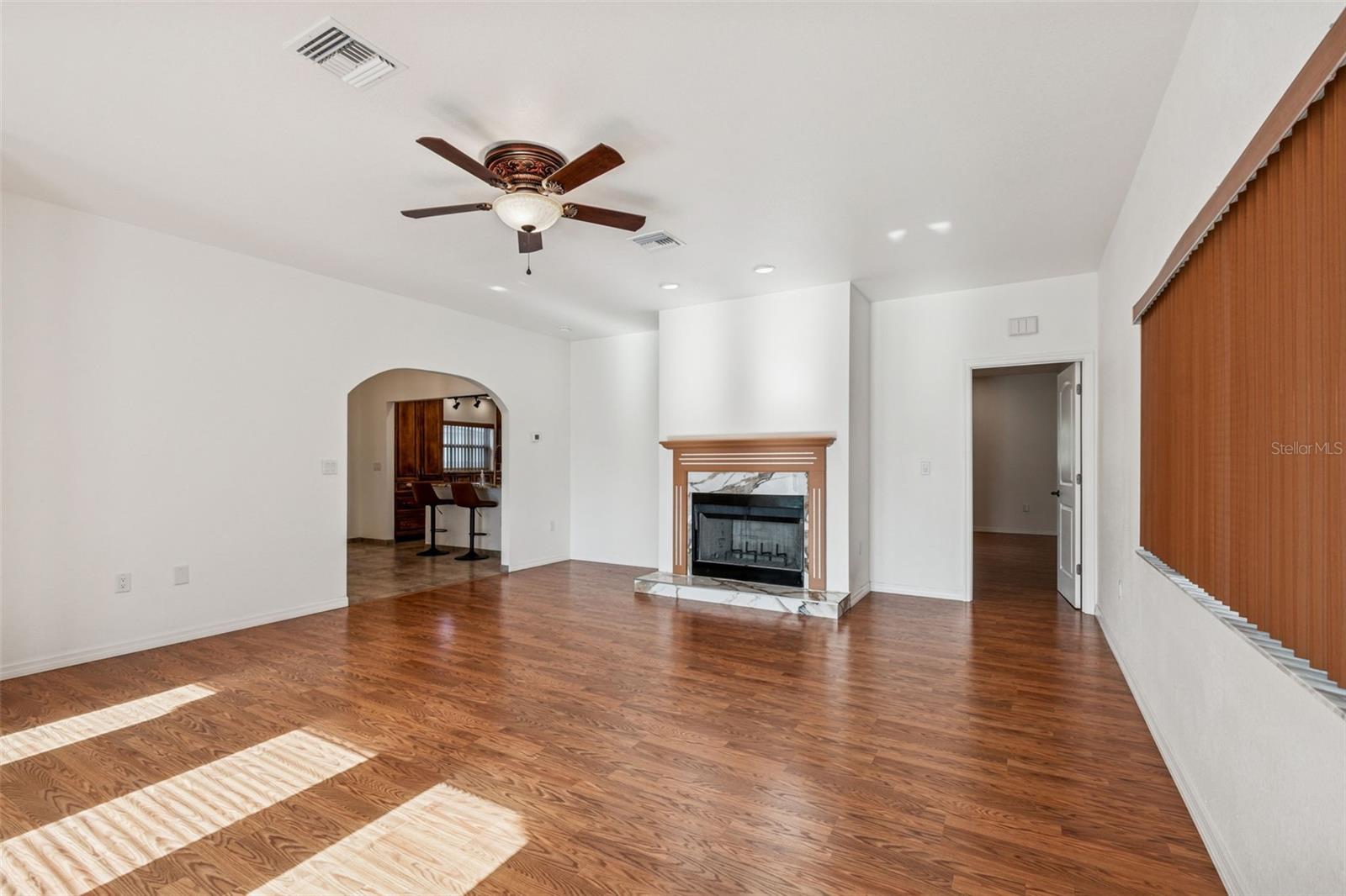 Image 16 of 89 For 4527 Haines Road N