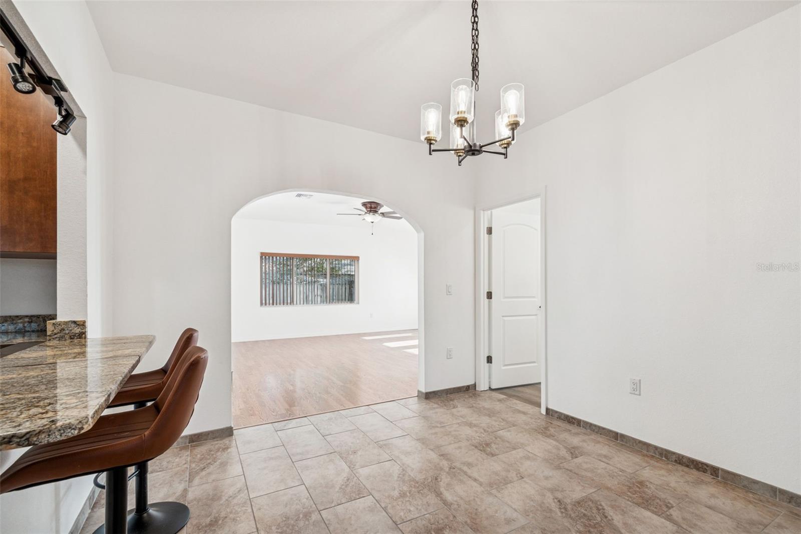 Image 26 of 89 For 4527 Haines Road N