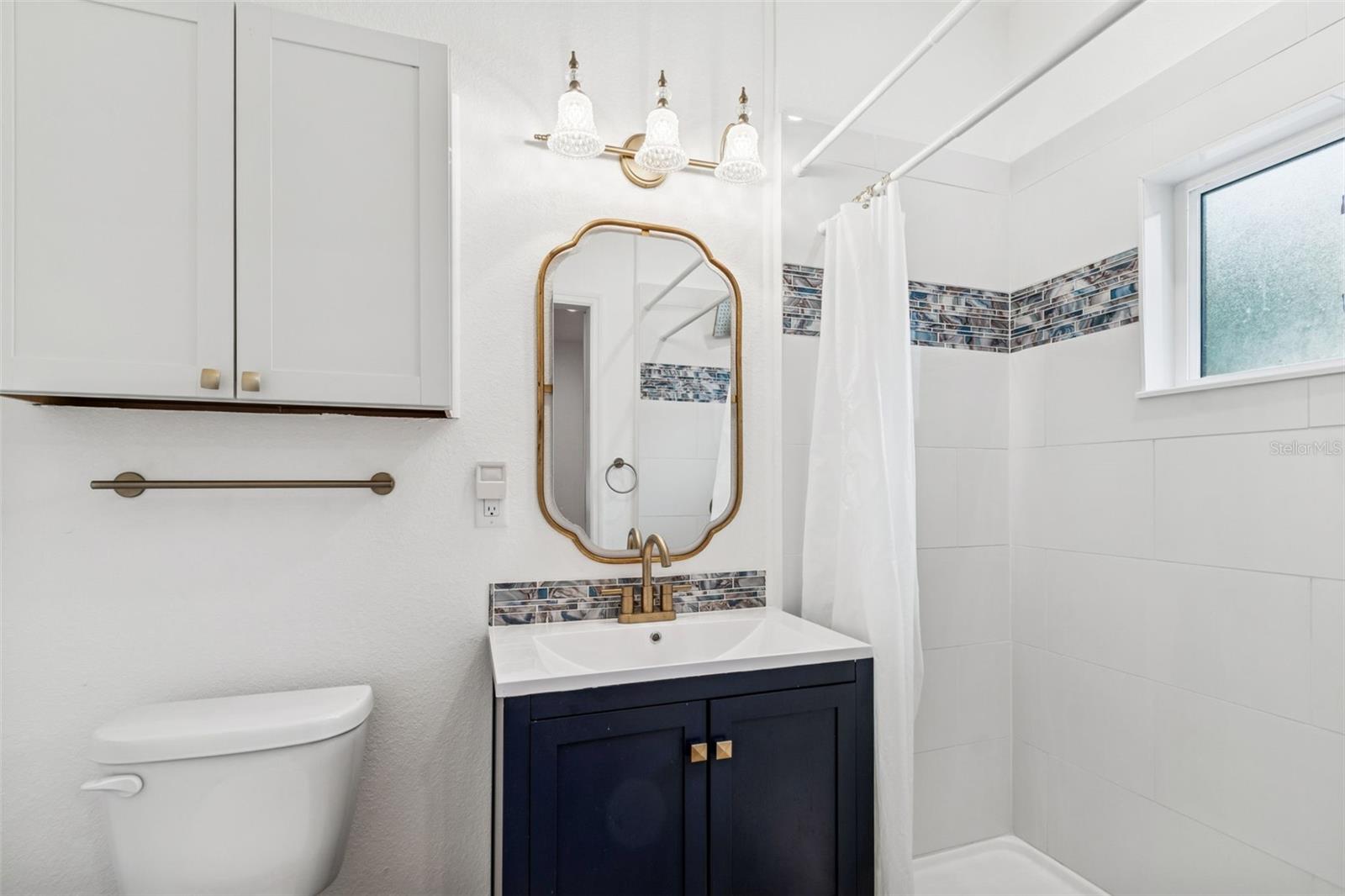 Image 53 of 89 For 4527 Haines Road N