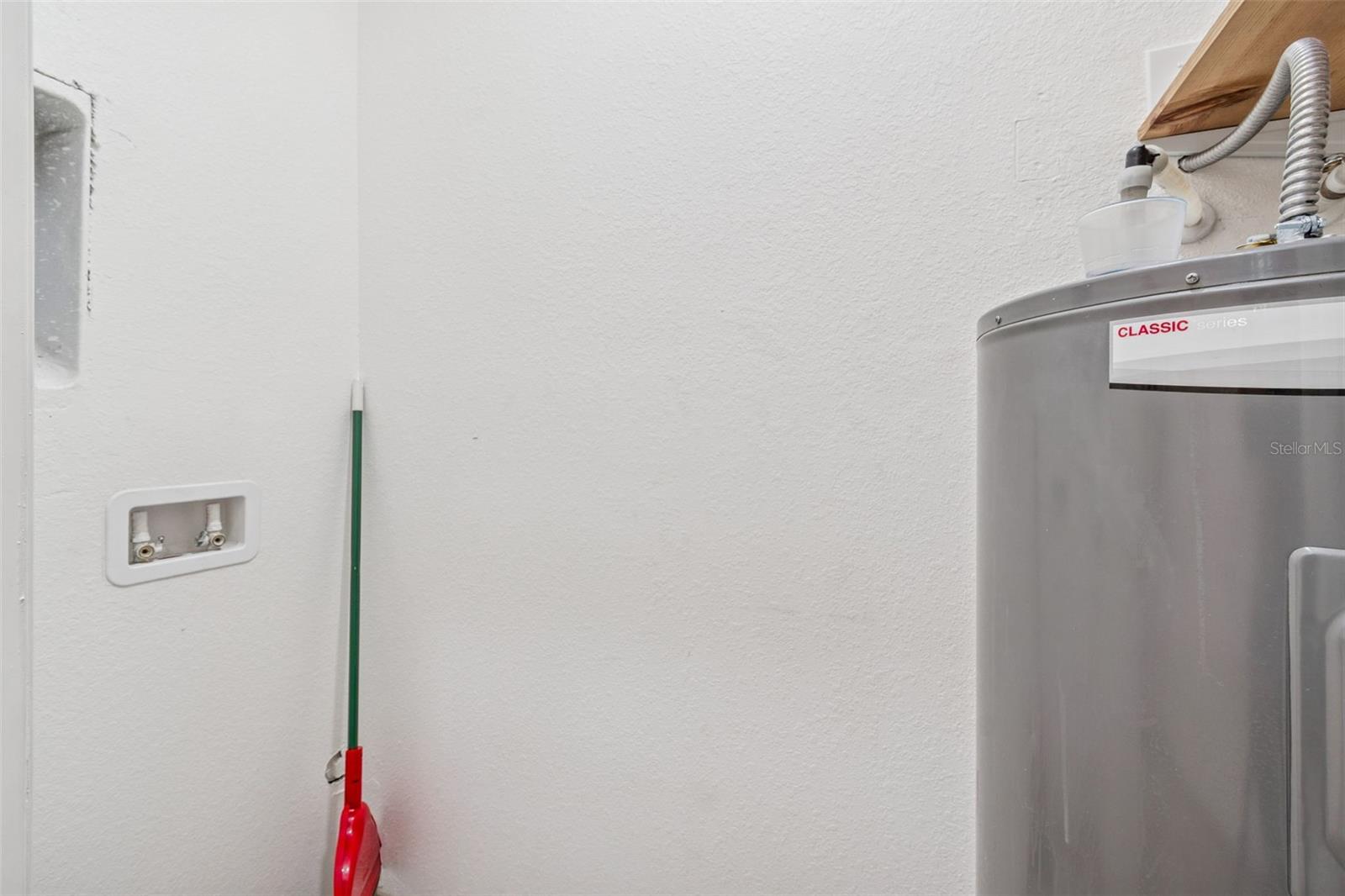 Image 58 of 89 For 4527 Haines Road N