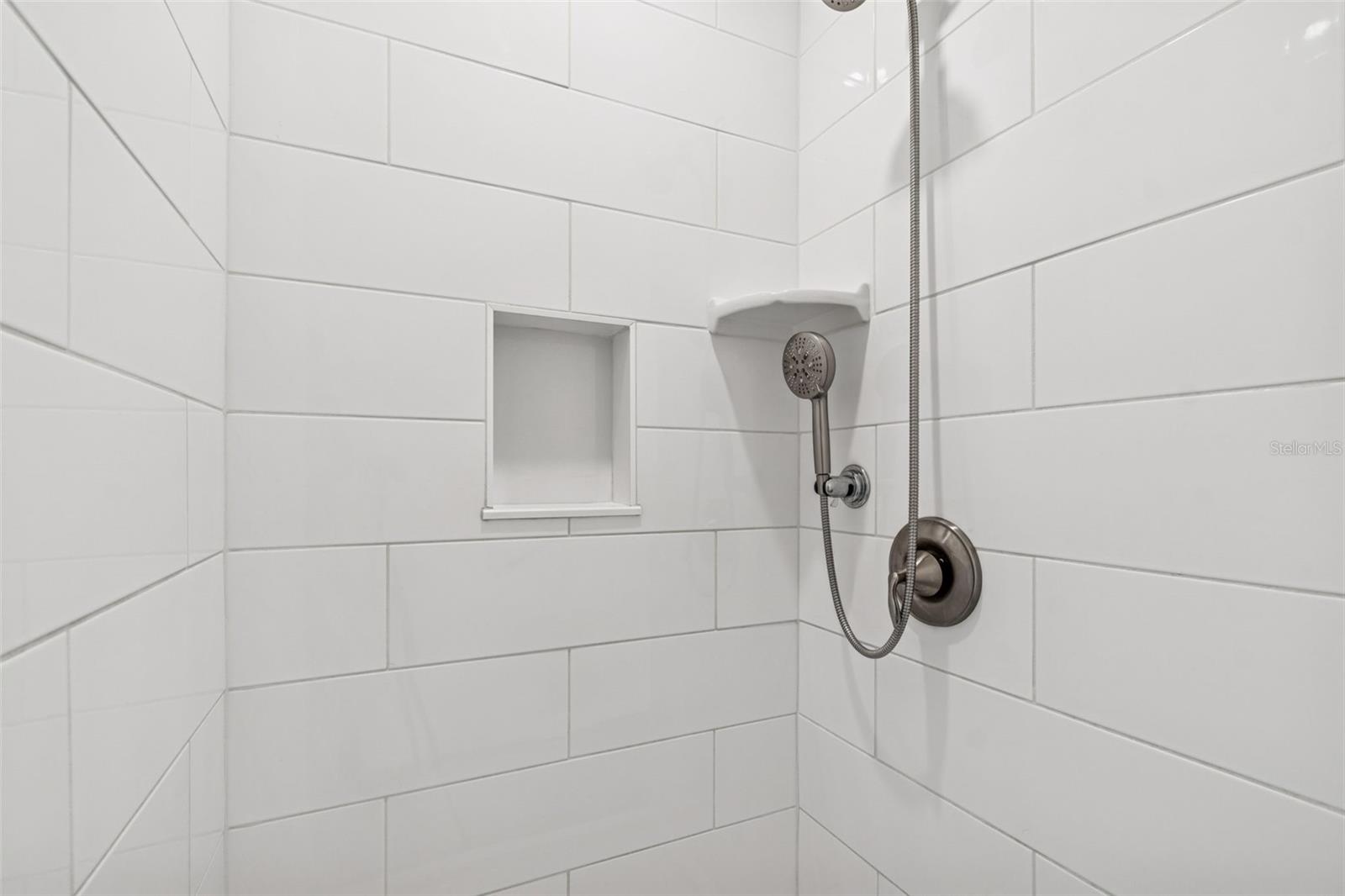 Image 64 of 89 For 4527 Haines Road N