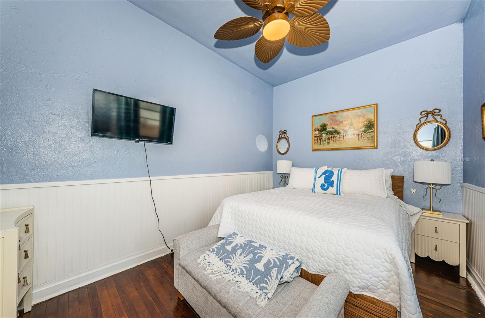 Image 15 of 42 For 2938 Beach Boulevard S