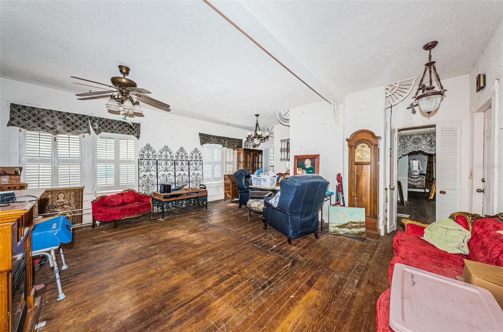 Image 23 of 42 For 2938 Beach Boulevard S