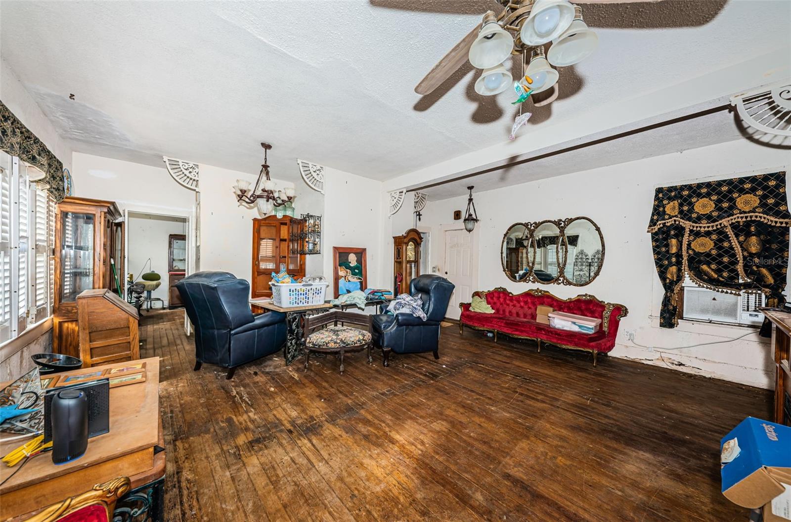 Image 24 of 42 For 2938 Beach Boulevard S