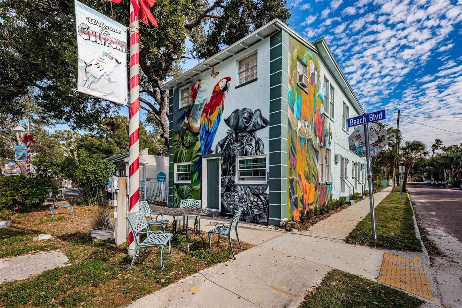 Image 3 of 42 For 2938 Beach Boulevard S