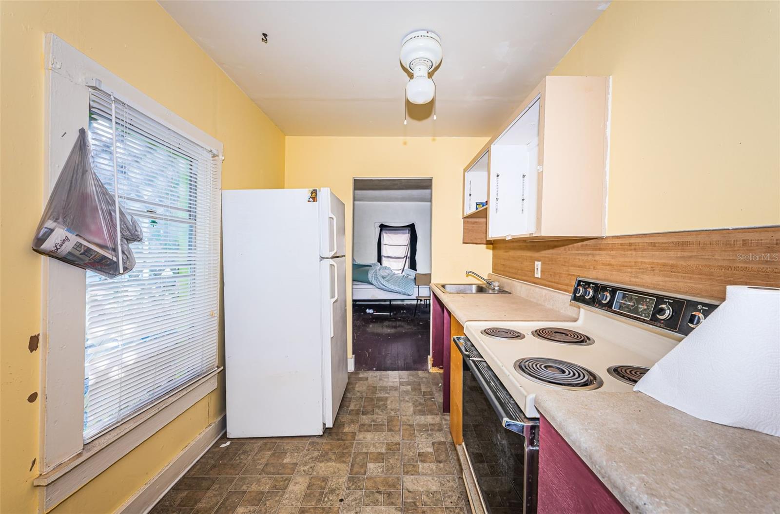 Image 34 of 42 For 2938 Beach Boulevard S