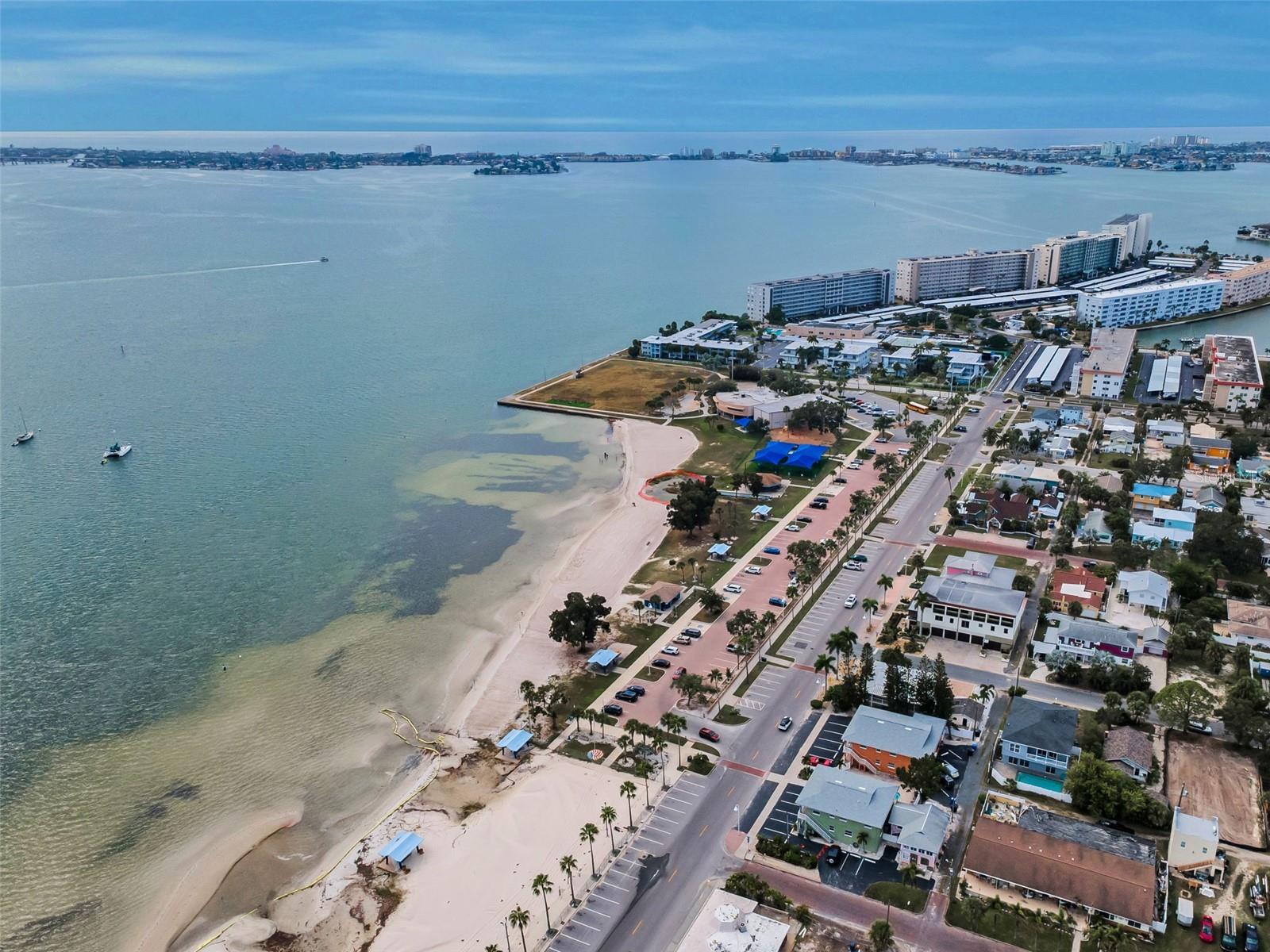 Image 40 of 42 For 2938 Beach Boulevard S