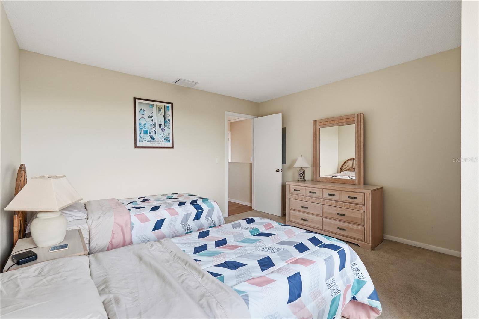 Image 18 of 27 For 1500 Sunset Road C10